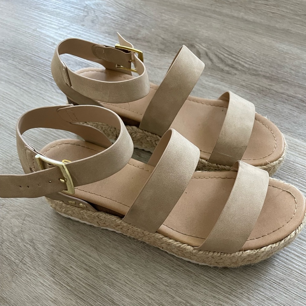 soda espadrille sandals